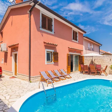 Hébergement de vacances Two-bedroom In