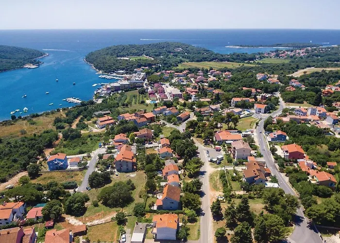 Two-bedroom In Casa vacanze *