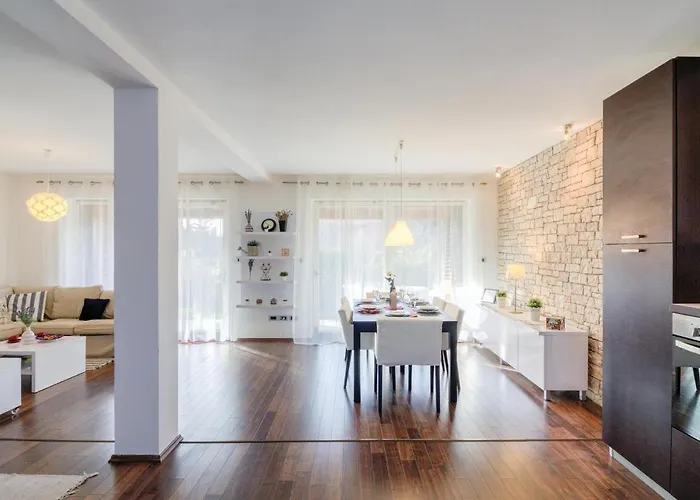 Two-bedroom In * Banjole