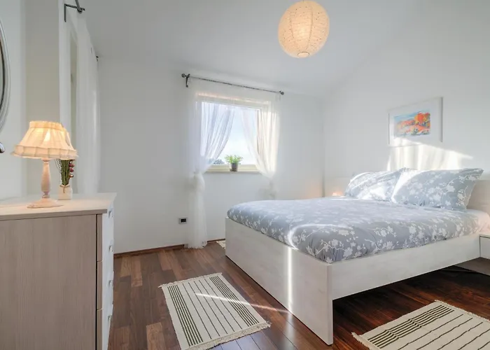 Two-bedroom In Casa vacanze Banjole