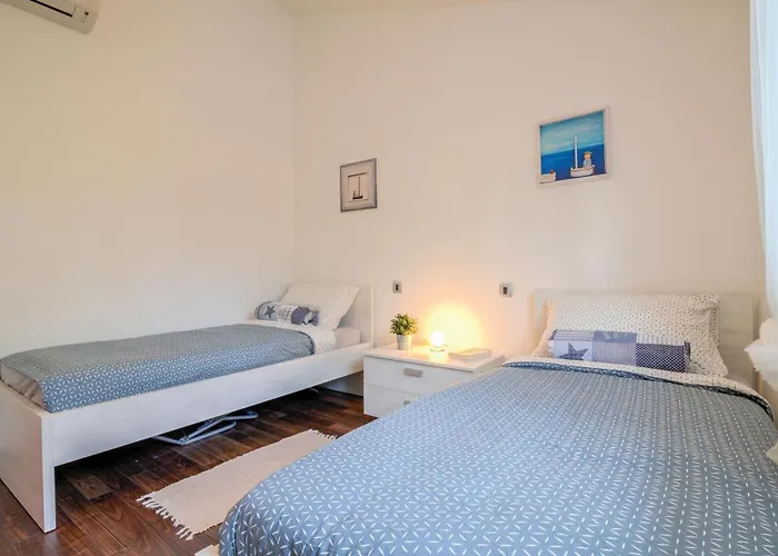 Two-bedroom In Casa vacanze Banjole